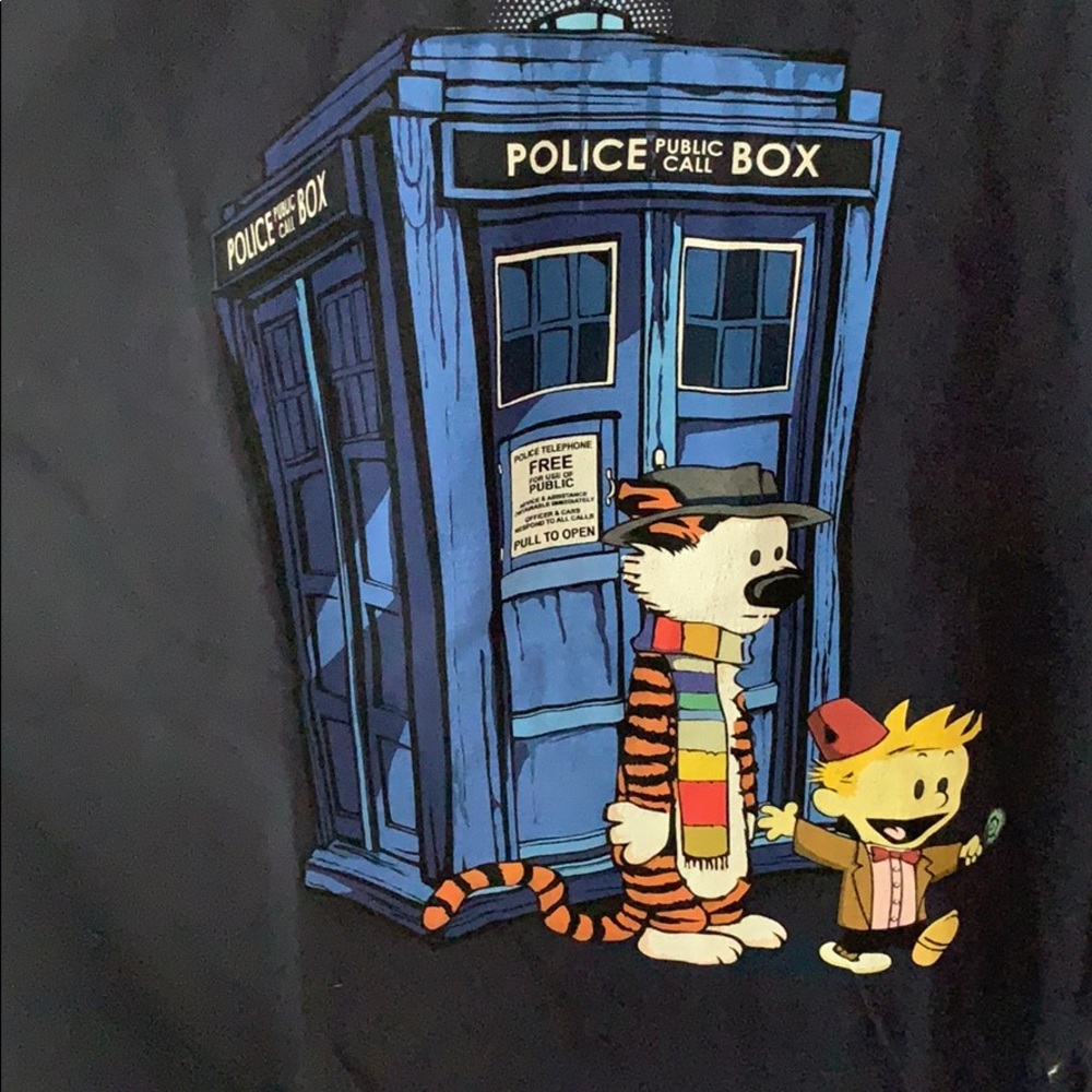 Dark blue t shirt  Calvin and Hobbes the Doctor
